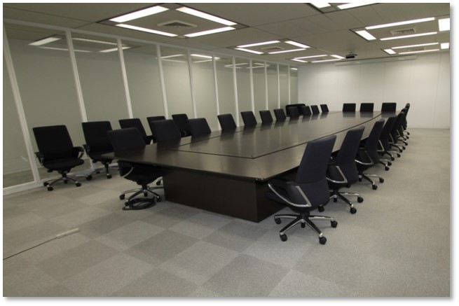 リニューアル後の大会議室